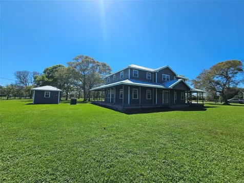 5100 Warpath Street Alvin TX 77511