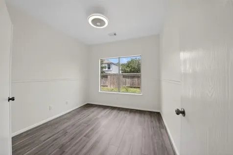 1318 Hawks Nest Drive Houston TX 77067