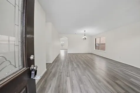 1318 Hawks Nest Drive Houston TX 77067