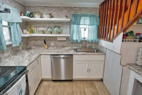 828 County Road 206 Sargent TX 77414
