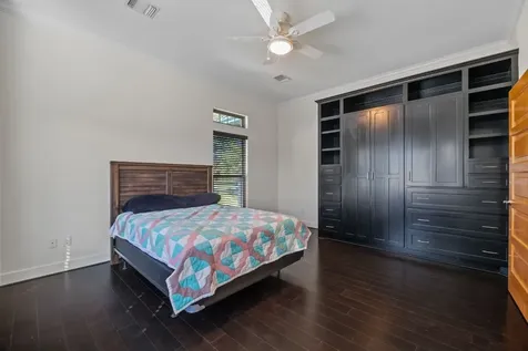 3998 County Road 612 Angleton TX 77515