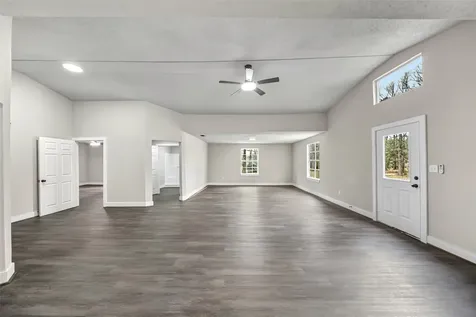601 Faulkner Avenue Coldspring TX 77331