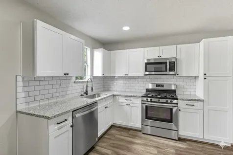 601 Faulkner Avenue Coldspring TX 77331