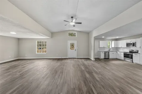 601 Faulkner Avenue Coldspring TX 77331