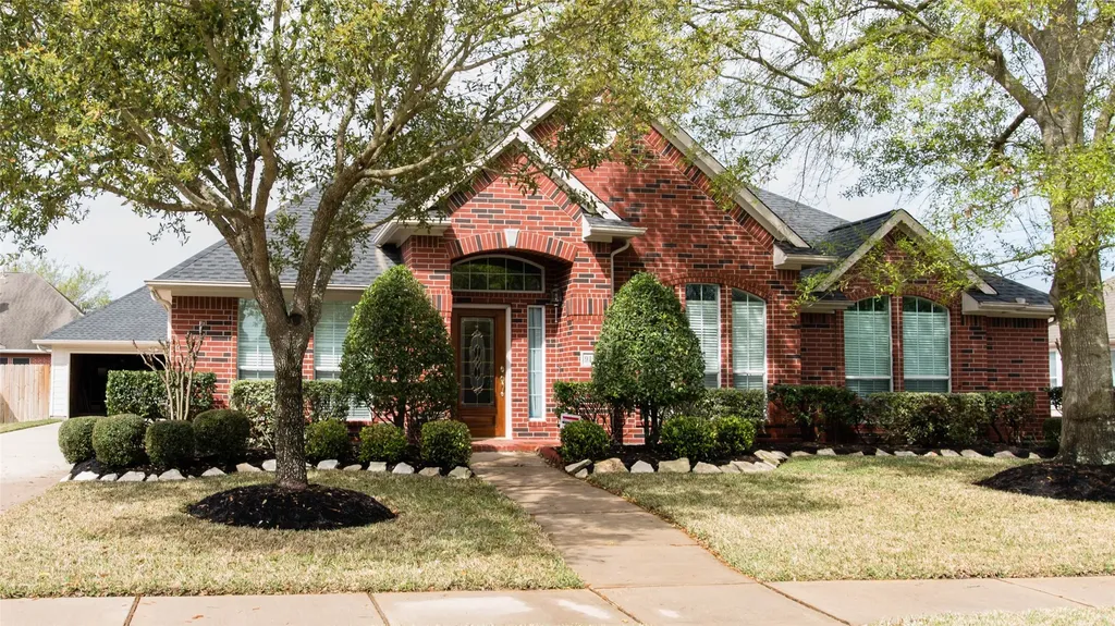 9115 Sunny Ridge Drive Houston TX 77095