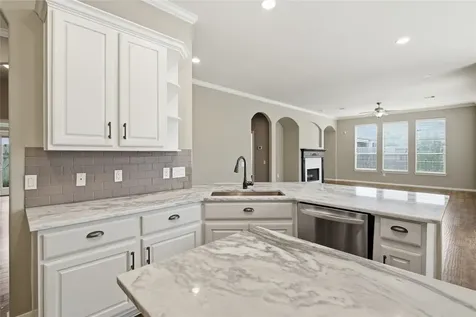 2419 S Venice Drive Pearland TX 77581