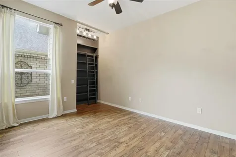 2419 S Venice Drive Pearland TX 77581