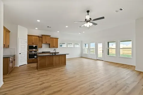 32018 Hoptree Lane Waller TX 77484