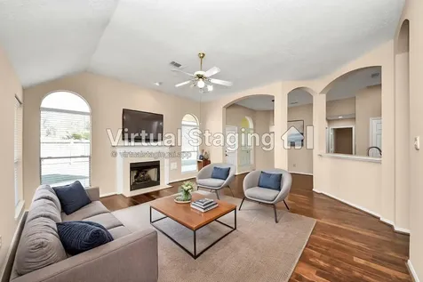8214 Morning Dawn Drive Houston TX 77095
