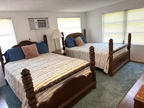 260 Pr 8574 Broaddus TX 75929