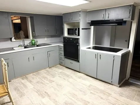 260 Pr 8574 Broaddus TX 75929