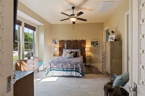 2201 Water Way Seabrook TX 77586