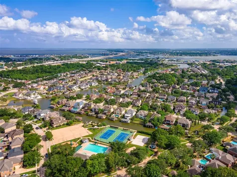 2201 Water Way Seabrook TX 77586