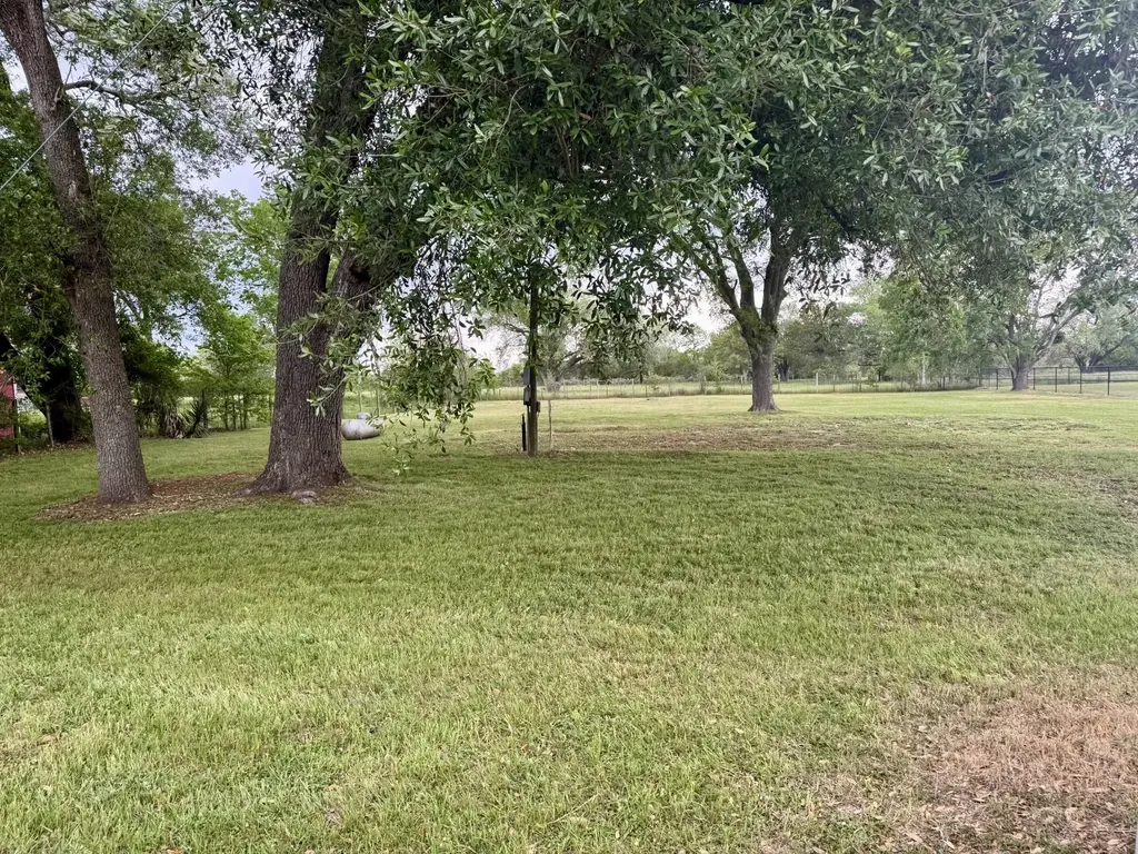 3404 North Street Brookshire TX 77423