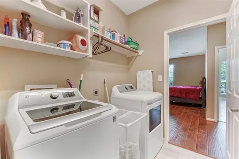 13502 Hammond Hills Lane Houston TX 77044