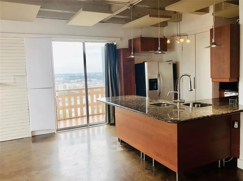 2016 Main Street 1822 Houston TX 77002