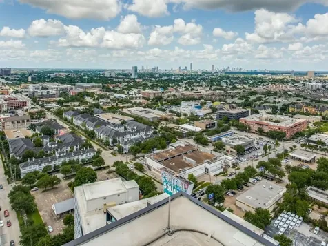 2016 Main Street 1822 Houston TX 77002