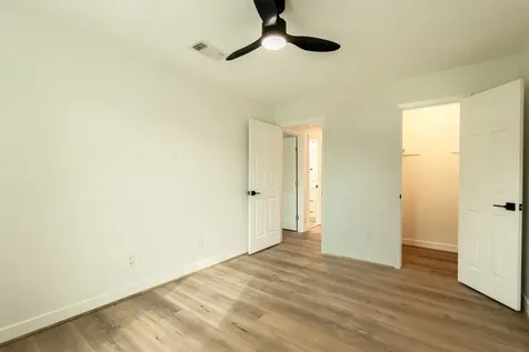 2503 Buffalo Trail Sugar Land TX 77479