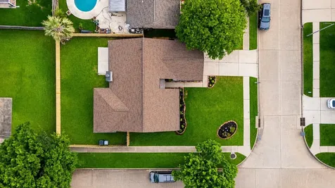 2503 Buffalo Trail Sugar Land TX 77479