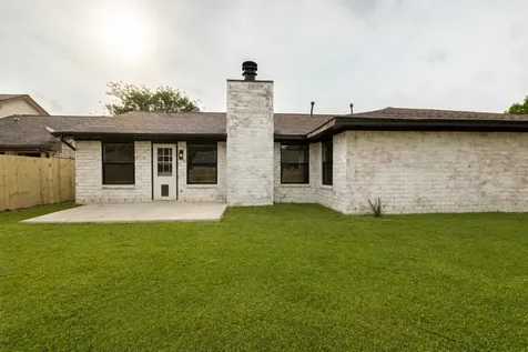 2503 Buffalo Trail Sugar Land TX 77479