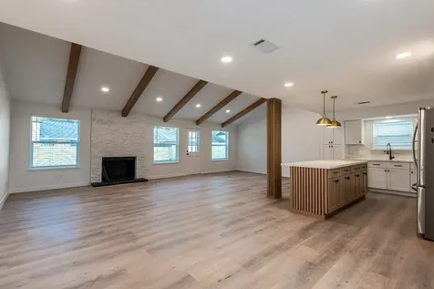 2503 Buffalo Trail Sugar Land TX 77479