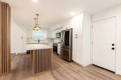 2503 Buffalo Trail Sugar Land TX 77479