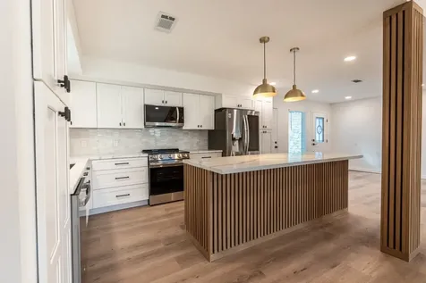 2503 Buffalo Trail Sugar Land TX 77479
