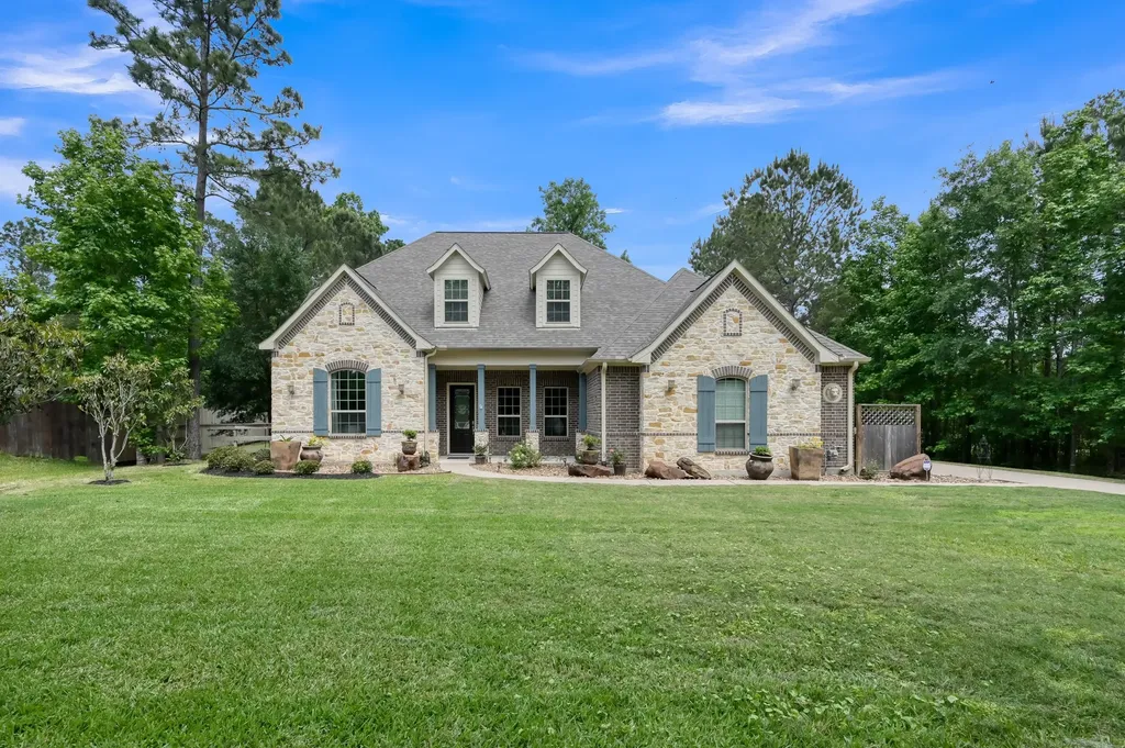 409 Ridgelake Scenic Drive Montgomery TX 77316