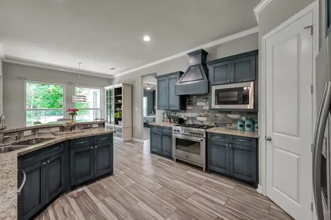 409 Ridgelake Scenic Drive Montgomery TX 77316