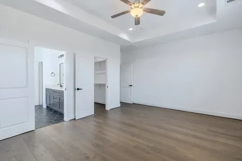 6901 Road 5503 Cleveland TX 77327