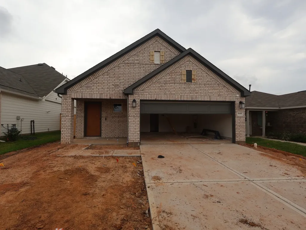 849 Village Brook Drive Willis TX 77378