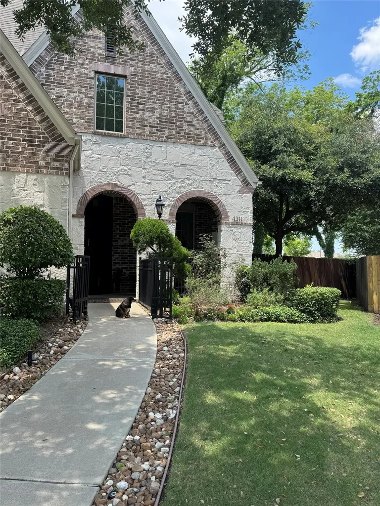 4311 Balsam Park Court Sugar Land TX 77479