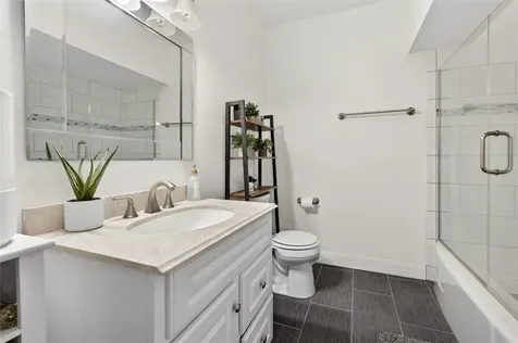 458 N Franklin Street La Grange TX 78945