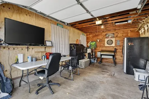458 N Franklin Street La Grange TX 78945