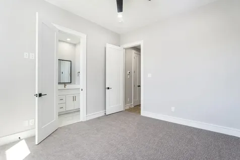 2218 Francis Street Houston TX 77004
