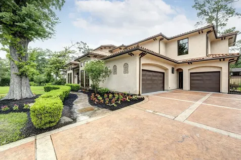 710 Pinehaven Drive Houston TX 77024