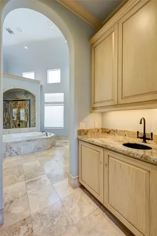 710 Pinehaven Drive Houston TX 77024