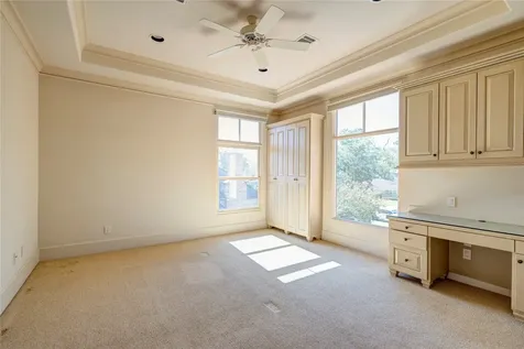 710 Pinehaven Drive Houston TX 77024