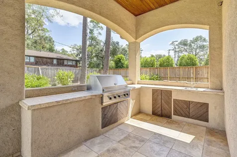 710 Pinehaven Drive Houston TX 77024