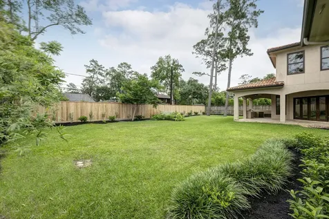 710 Pinehaven Drive Houston TX 77024