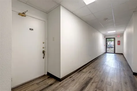 3005 Walnut Bend Lane 12 Houston TX 77042