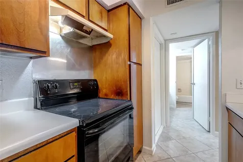 3005 Walnut Bend Lane 12 Houston TX 77042