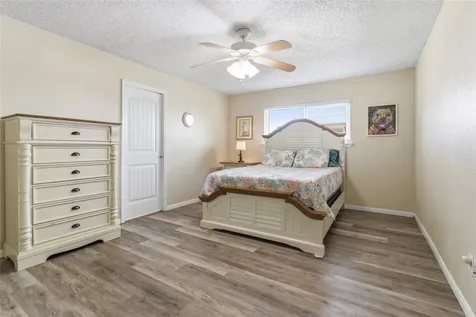 3710 17th Street N Texas City TX 77590