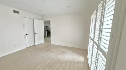 2118 Oakdale Street 5 Houston TX 77004