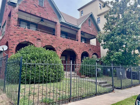 320 W Polk Street 2 Houston TX 77019