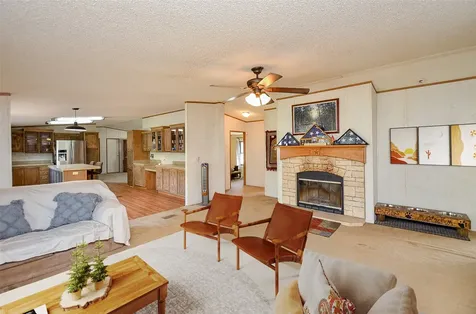 5440 W 7th Street Sheridan TX 77475