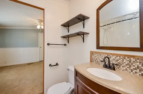 5440 W 7th Street Sheridan TX 77475