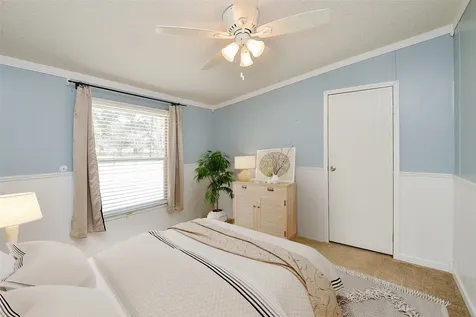 5440 W 7th Street Sheridan TX 77475