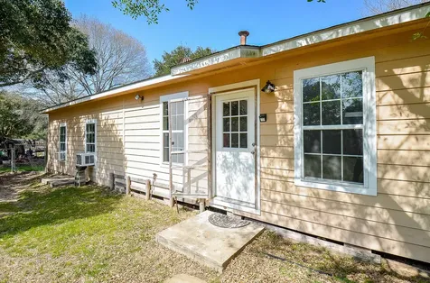 5440 W 7th Street Sheridan TX 77475
