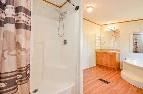 5440 W 7th Street Sheridan TX 77475